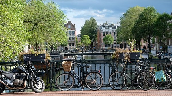 Voyage à Amsterdam : que faut-il savoir ?